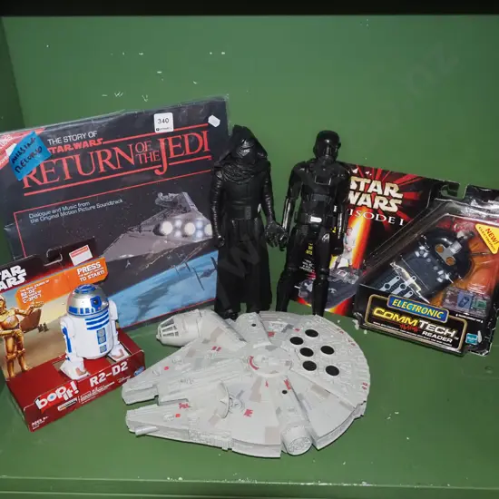 assorted Star Wards items - no record in album sleeve