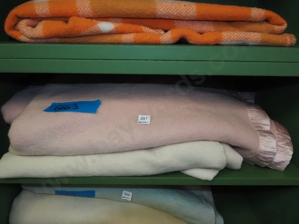 pink and white checked woollen blanket Image 1++