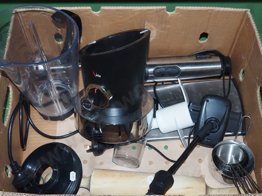 box; stick blender and accessories etc Image 1++