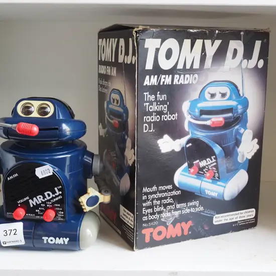 1980s Tommy am/fm radio - As Is No Returns
