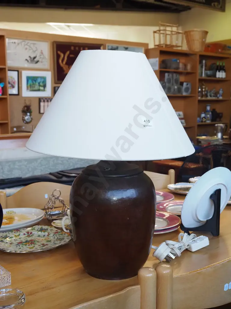 pottery based table lamp H550 Image 1++