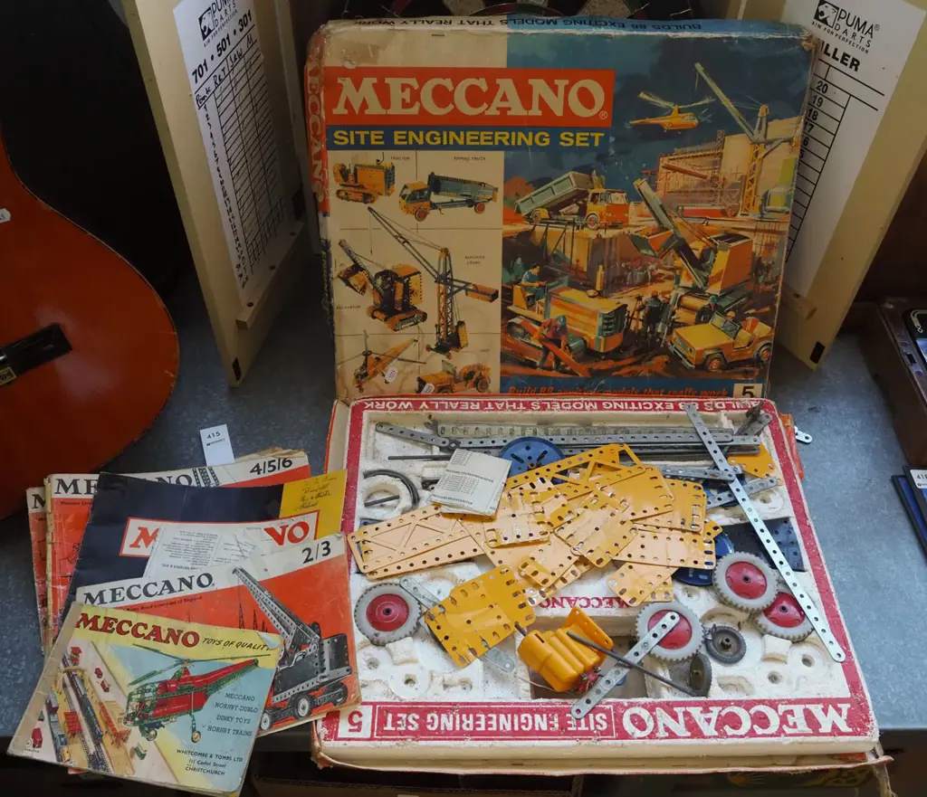 battered Meccano set and instruction manuals Image 1++
