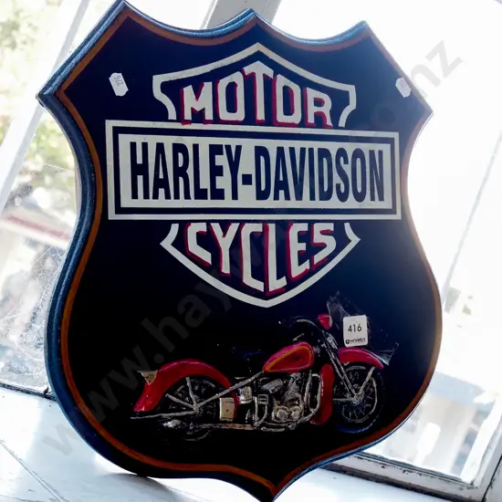 3D Harley Davidson shield shaped key cupboard H400