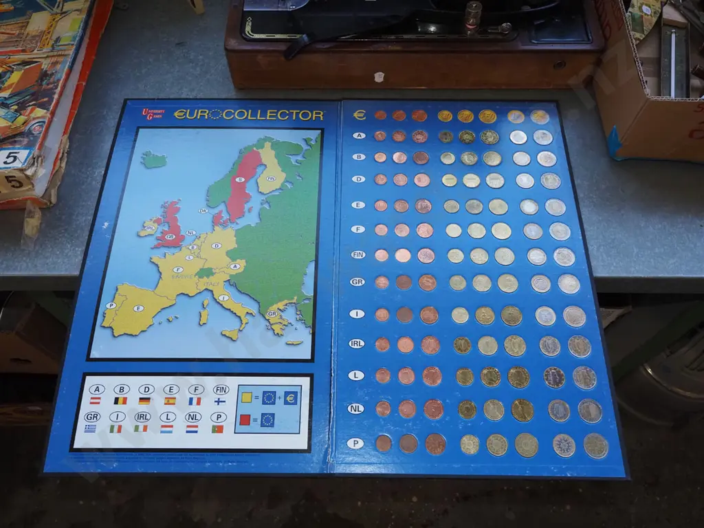 Euro coin collector set Image 1++