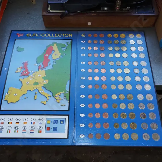 Euro coin collector set