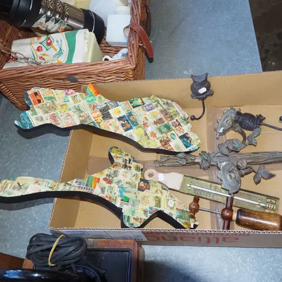 box; cut out map of NZ, cork opener etc