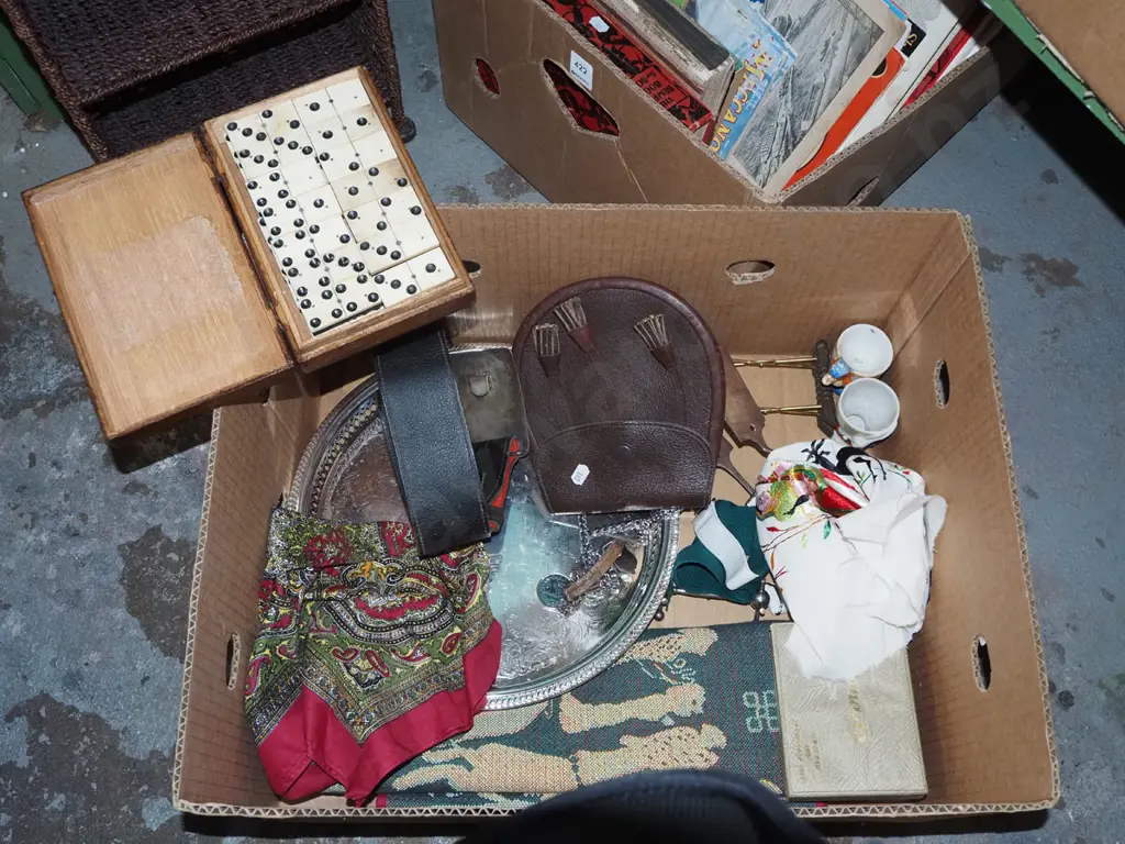 box; belt, plated tray, domino set etc Image 1++