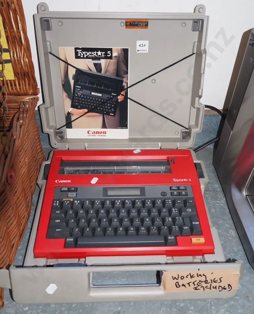 Brother Type Star digital typewriter Image 1++