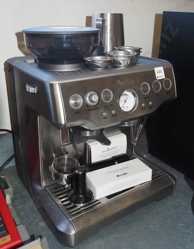Breville espresso coffee machine with grinder Image 1++