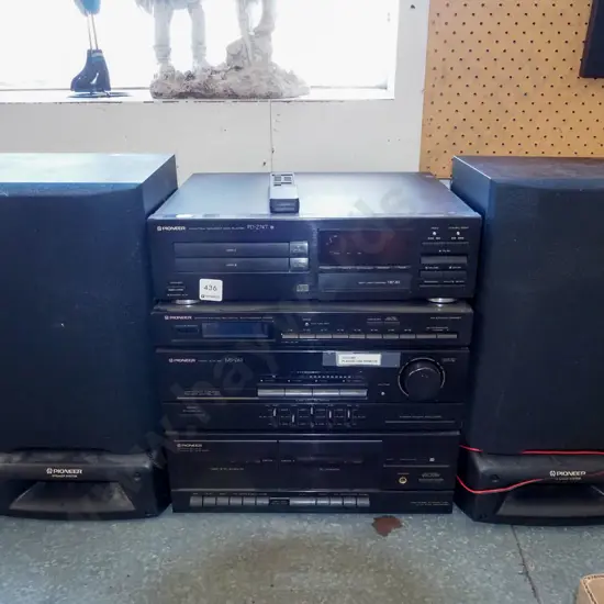 Pioneer stereo; twin cassette, tuner, CD player - no turntable