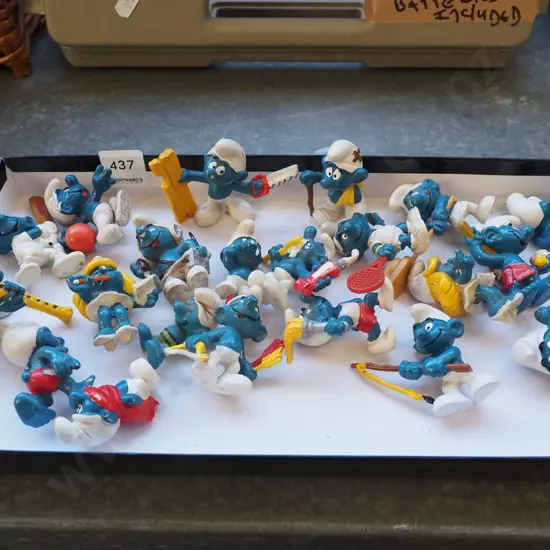 tray of Smurfs