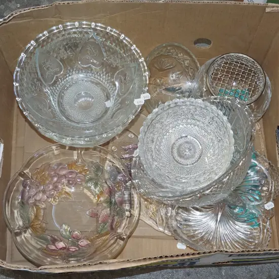 box; glass bowls, vase, plate