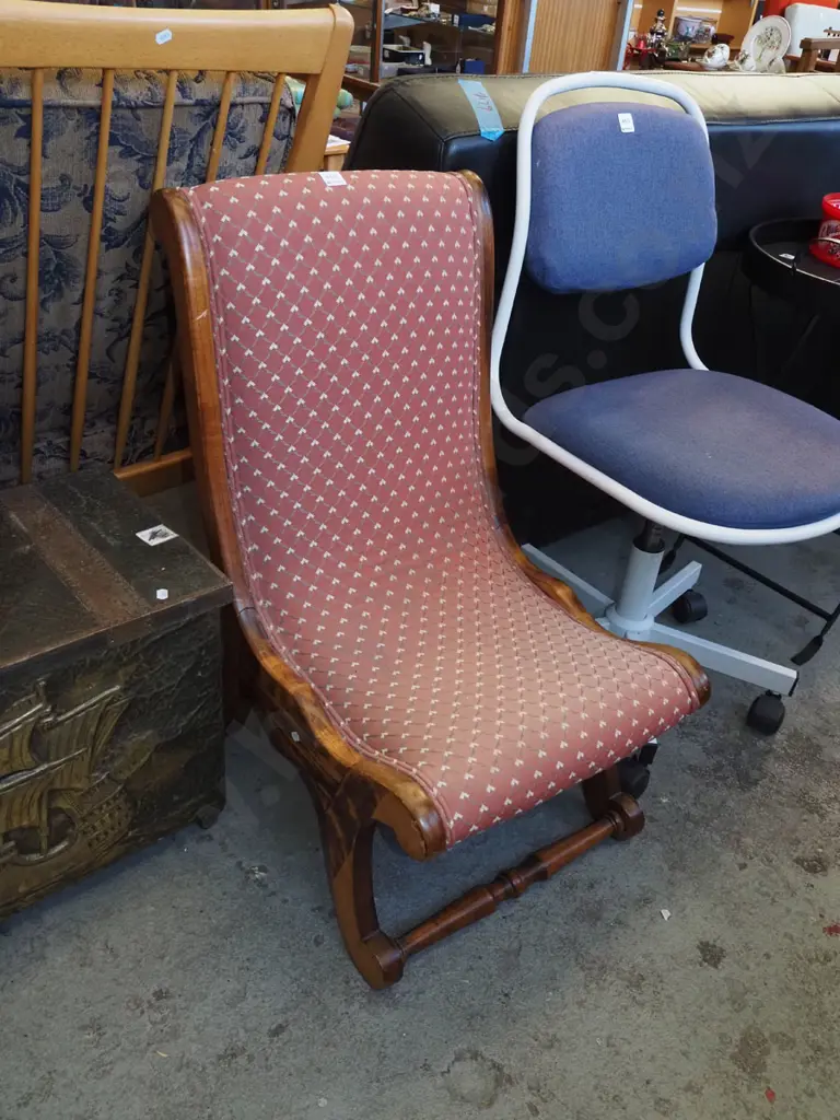 solid wood nursing chair Image 1++