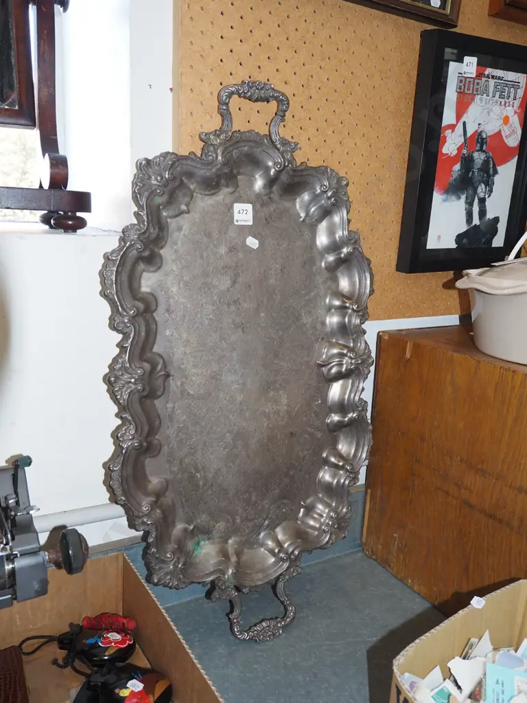 ornate plated serving tray W670 Image 1++