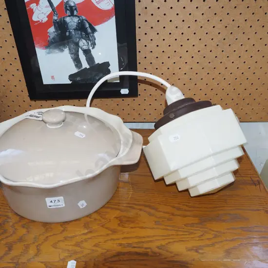 deco pendant light fitting, lidded casserole