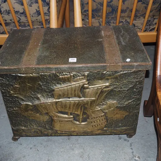 beaten brass galleon themed wood box H400