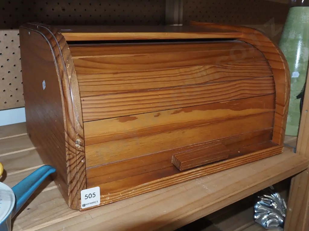 wooden bread bin Image 1++