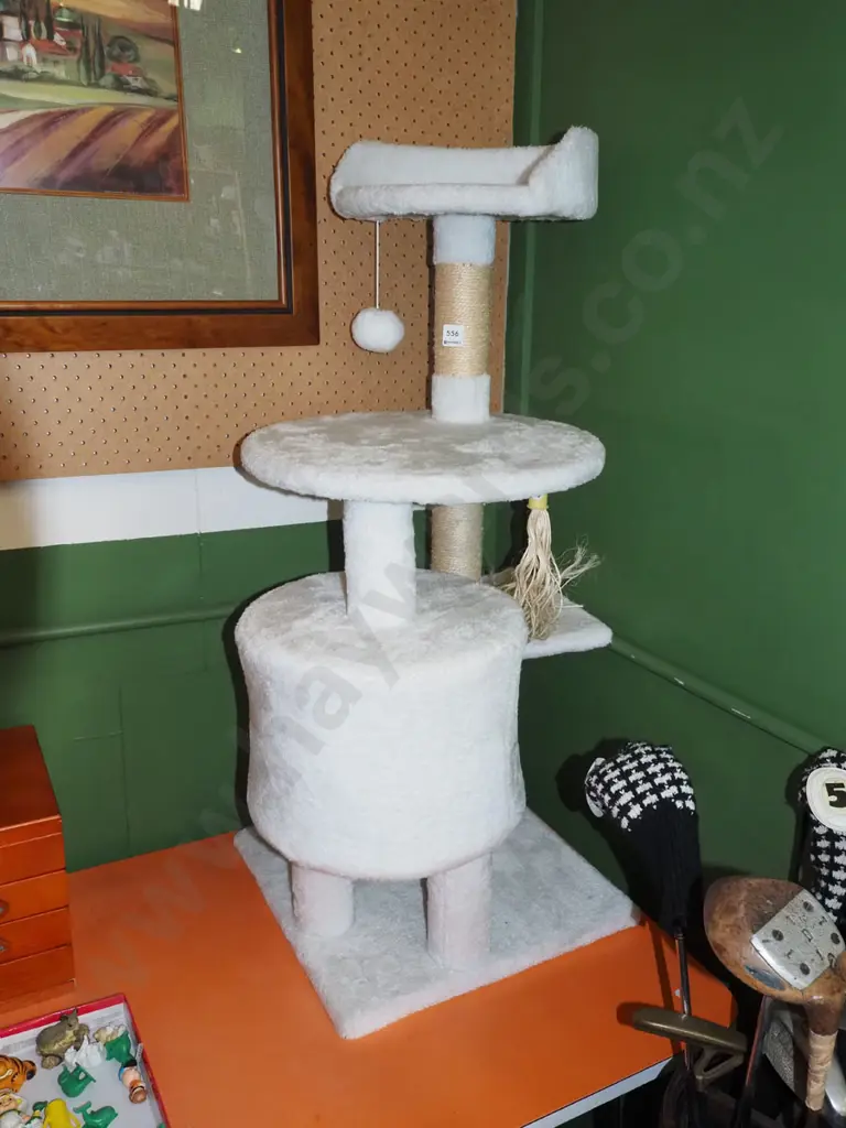 cat tower H930 Image 1++