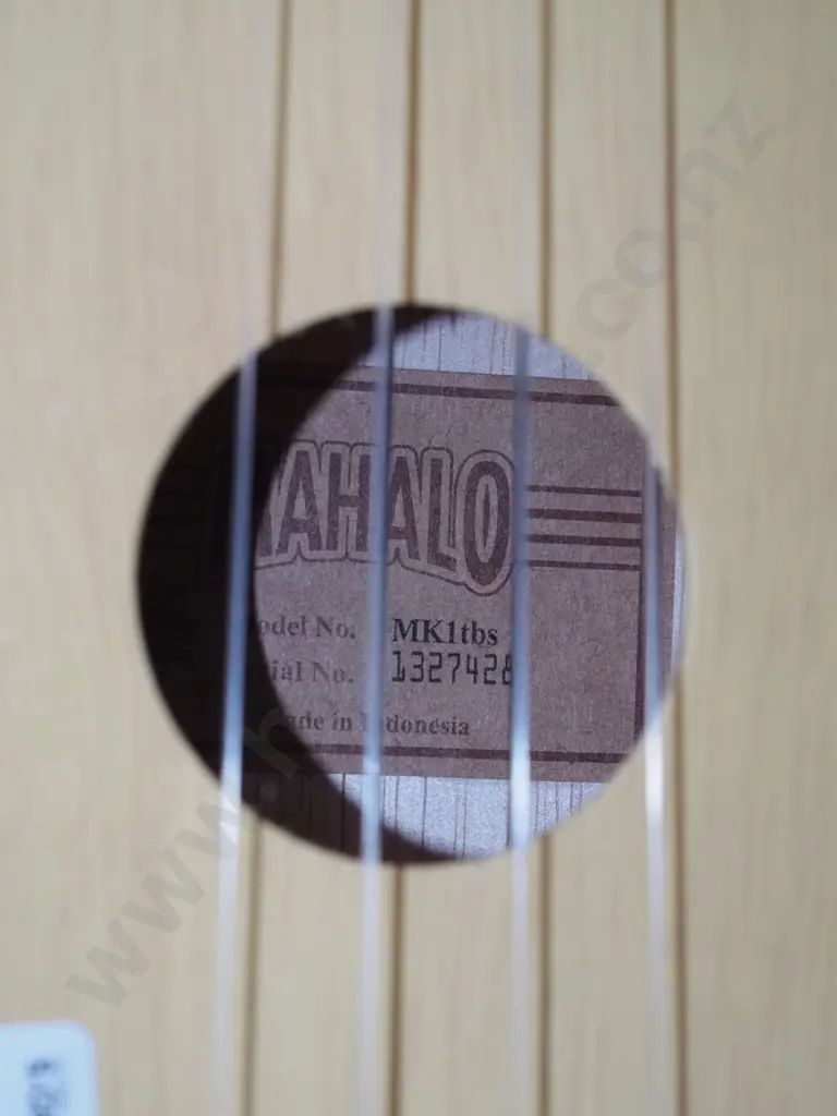 Mahalo ukelele Image 1++