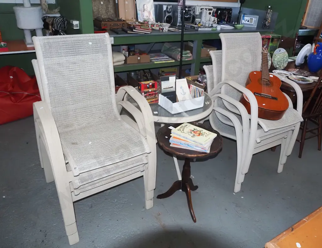 glass top alloy based patio table with 6 matching chairs - needs a clean Image 1++
