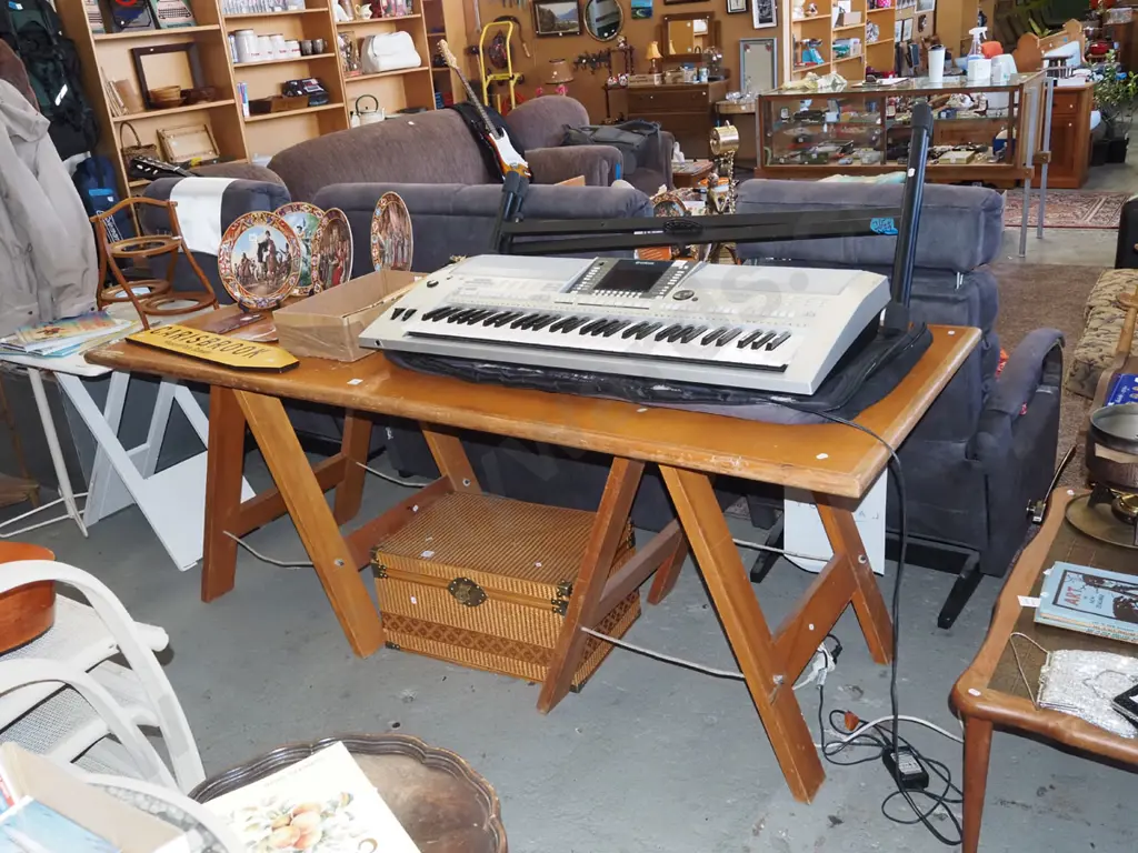 heavy duty mdf trestle table on rimu stands H750 W2000 D760 Image 1++