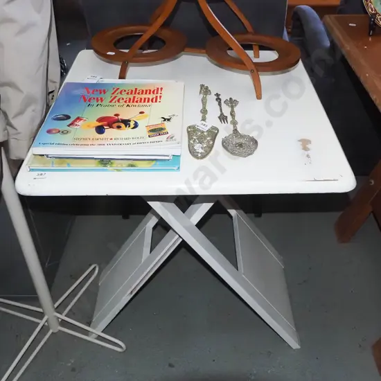 mdf white painted foldaway table