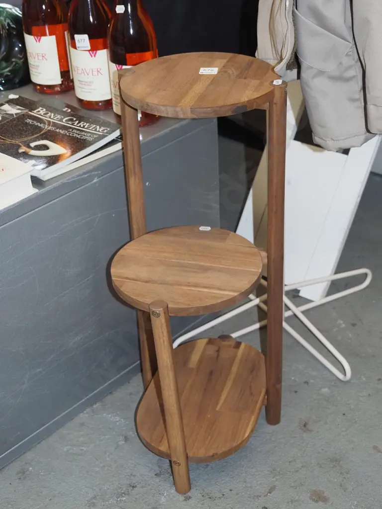 contemporary wooden jardiniere stand H610  Image 1++