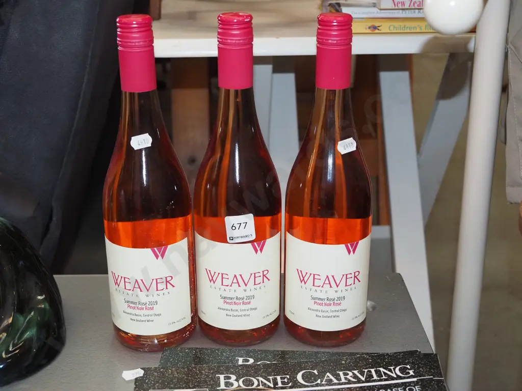 3x Weaver pinot noir rose 2019 Image 1++