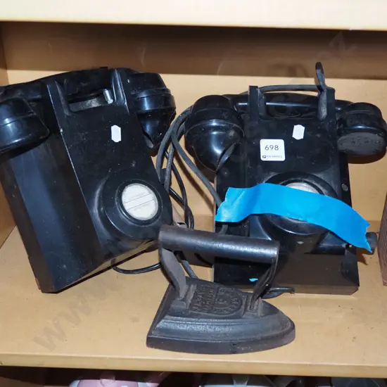 2x retro telephones, sad iron