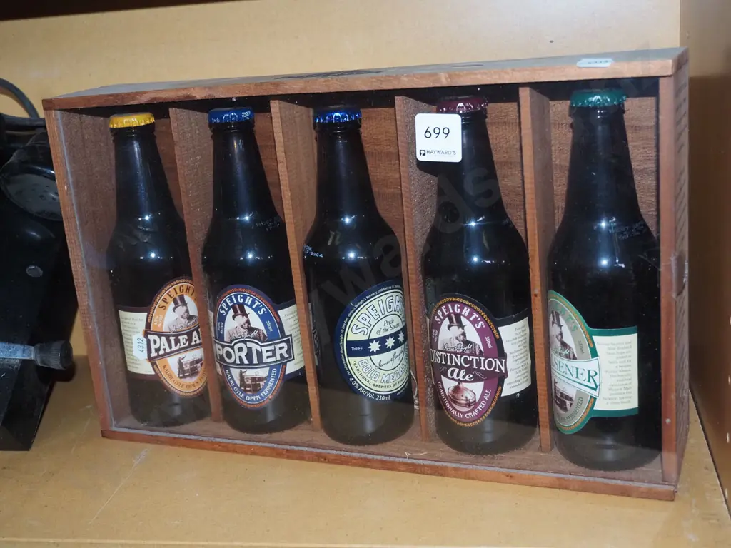 Speights craft range presentation box - full bottles Image 1++