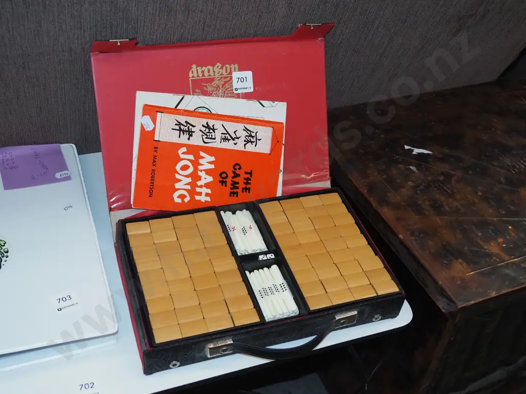 mahjong set Image 1++
