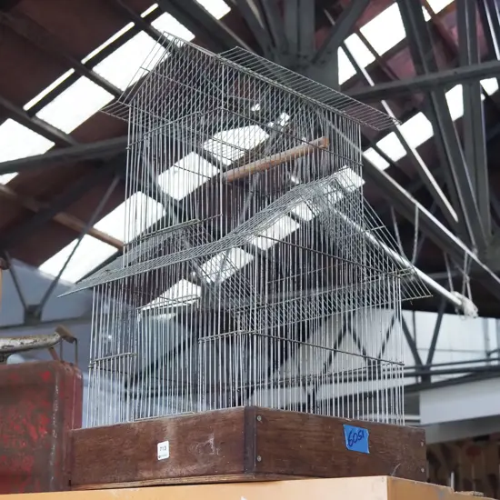 wire bird cage H760