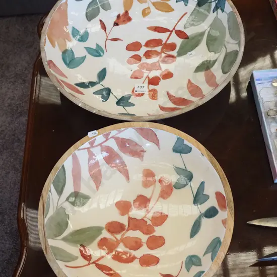 2x lacquer bowls Diam400