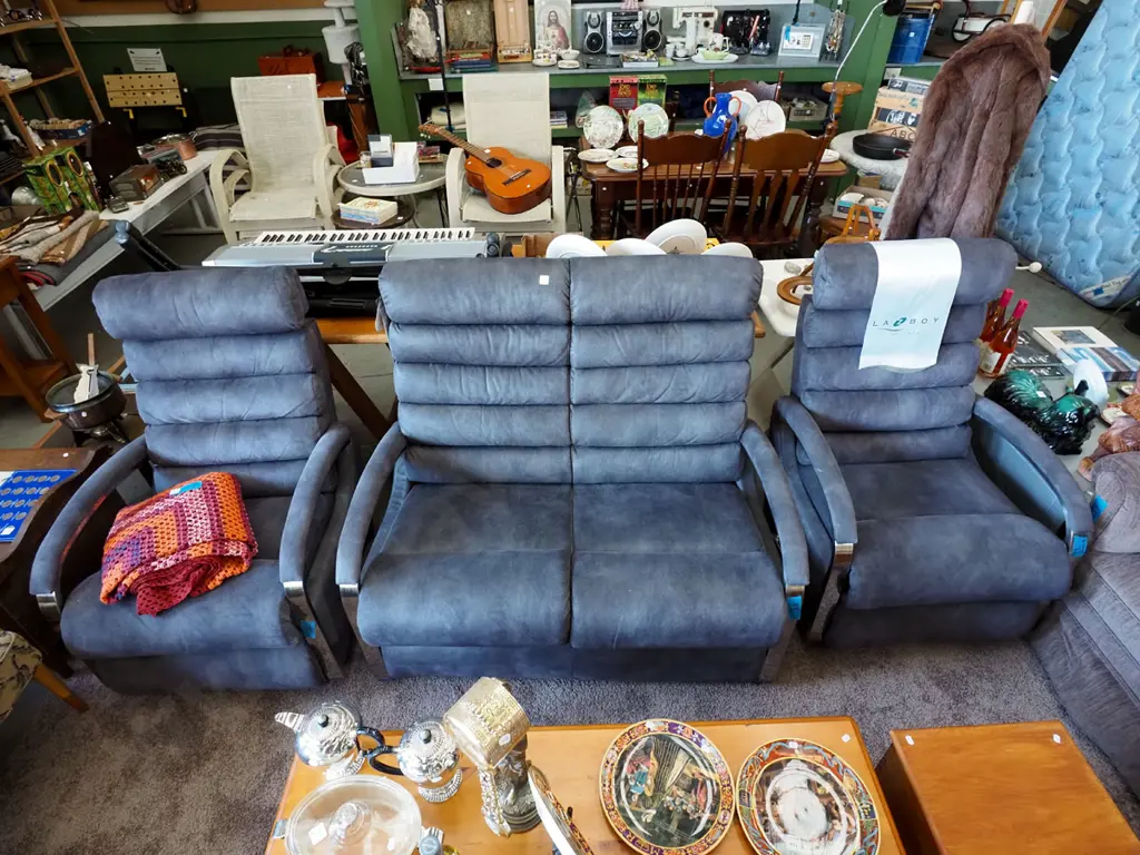 contemporary charcoal LaZBoy lounge suite - 2 rocker recliners, 2 seater settee Image 1++