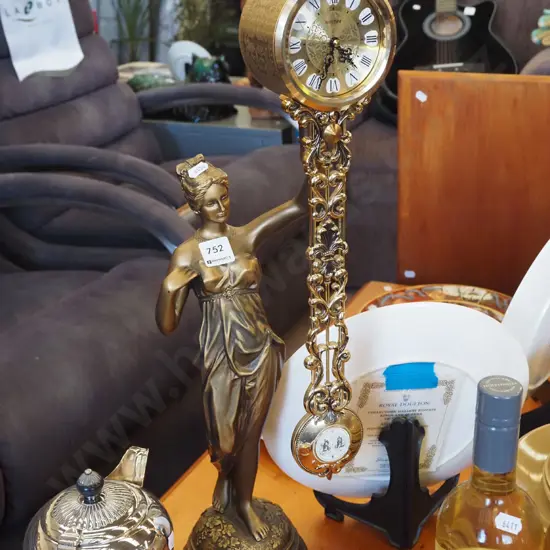 reproduction mystery clock H580