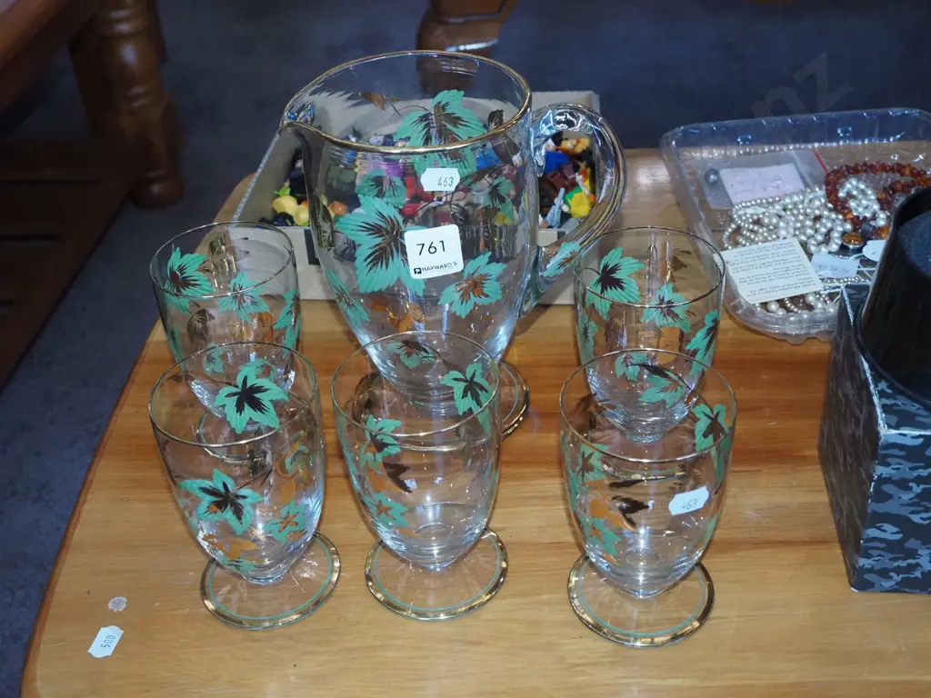 water jug and 5 tumblers Image 1++