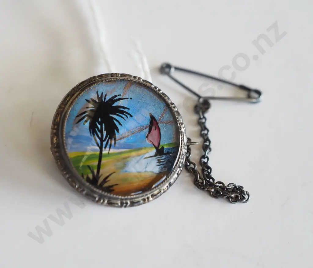 tropical island themed butterfly wing brooch Image 1++