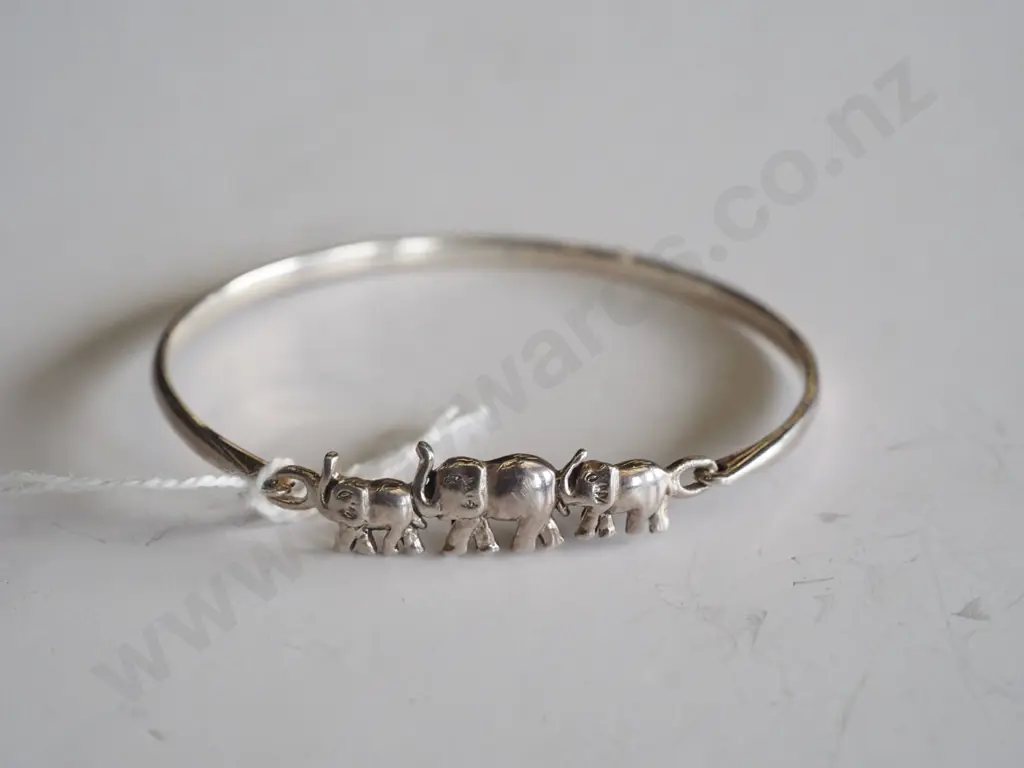 sterling elephant themed bracelet Image 1++