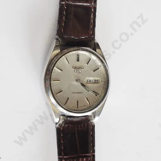 Seiko wrist watch - scratches to face