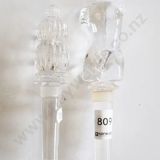 2x glass bottle stoppers