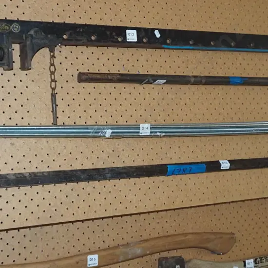 6x lengths of threaded rod L2000