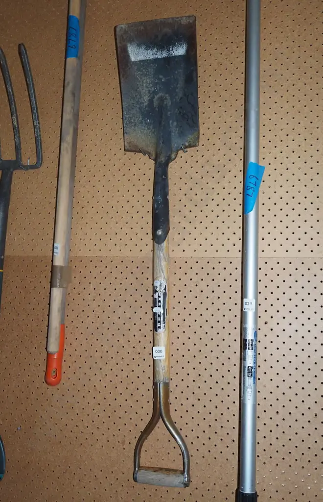 garden spade Image 1++