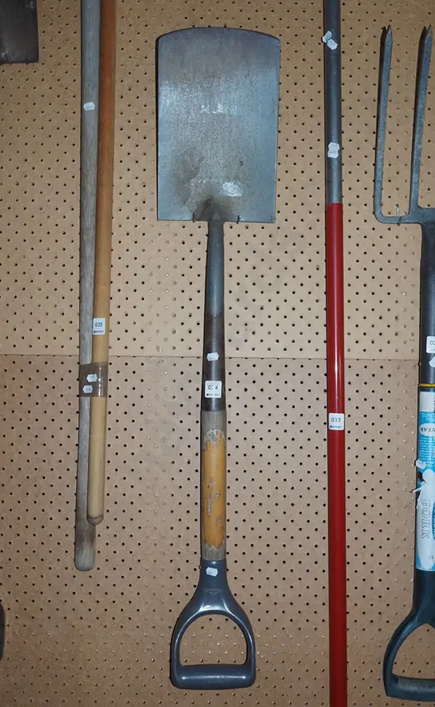 garden spade Image 1++