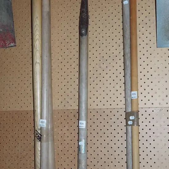 long handled spade