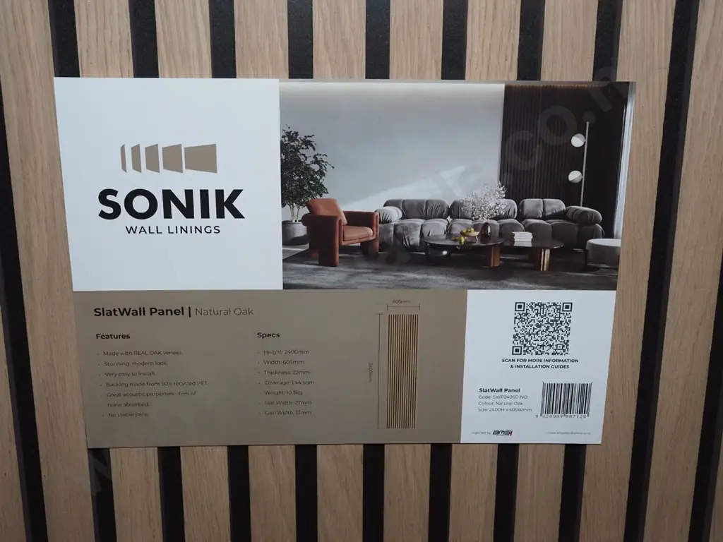 4x panels of Sonik wall linings H2400 W605 Image 1++