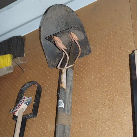 shovel, cultivator, hoe