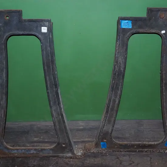 pair of cast iron heavy industrial machine legs H810