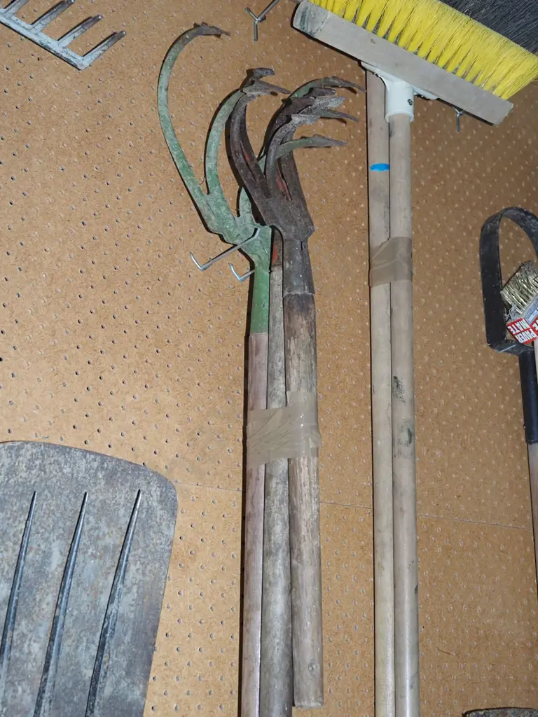 3x garden cultivators Image 1++