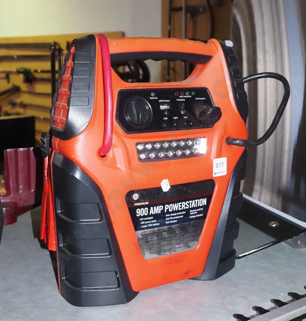 Autohaus 900amp power station Image 1++