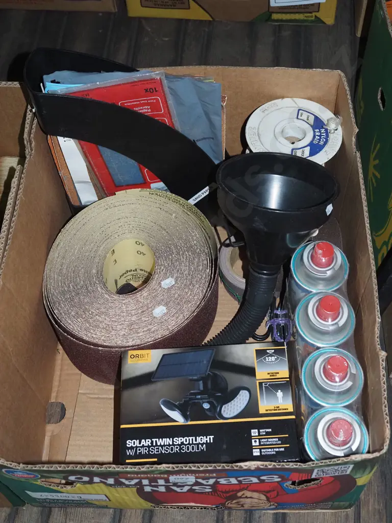 box; sand paper, solder spot lights, butane gas etc Image 1++